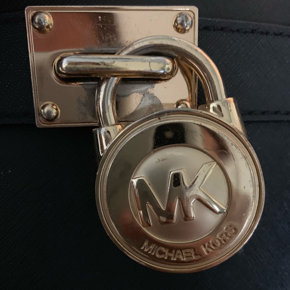 For a posh customer to see wear on product